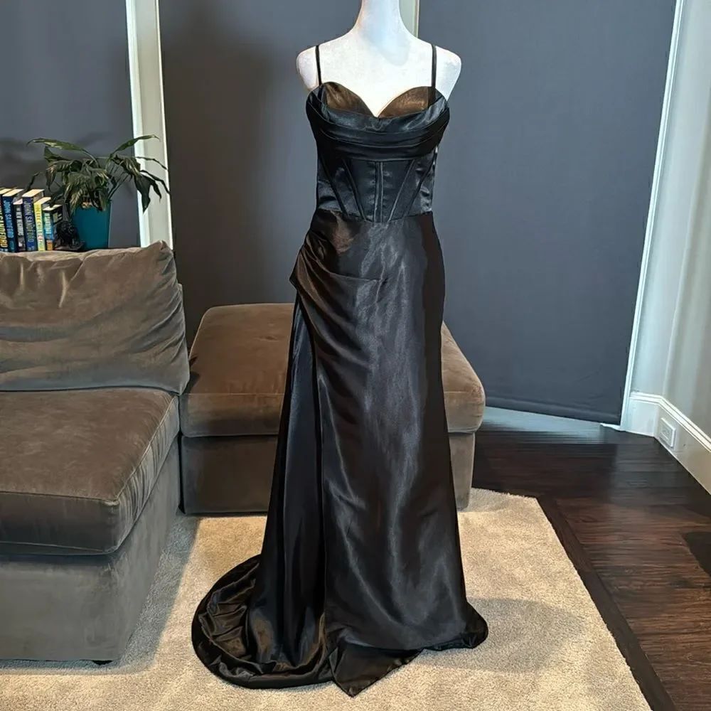 Women’s Black Full Length Prom Party Dress Criss Cross Straps & Leg Slit Size 8